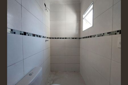 Casa à venda com 86m², 2 quartos e 2 vagas Casa à venda com 86m², 2 quartos e 2 vagasBanheiro 2