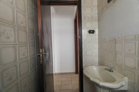 Casa à venda com 111m², 3 quartos e 3 vagas Casa à venda com 111m², 3 quartos e 3 vagasBanheiro