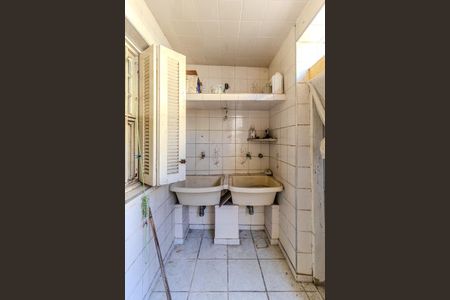 Casa à venda com 477m², 3 quartos e 4 vagasÁrea de Serviço