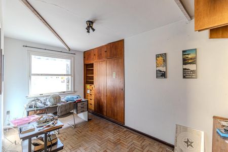 Casa à venda com 477m², 3 quartos e 4 vagasEdícula