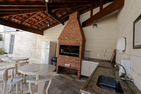 Apartamento para alugar com 66m², 2 quartos e 1 vagaÁrea Comum - Churrasqueira