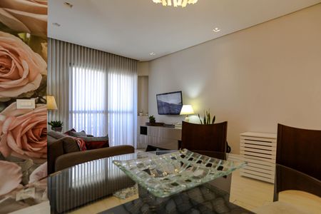 Apartamento para alugar com 66m², 2 quartos e 1 vagaSala