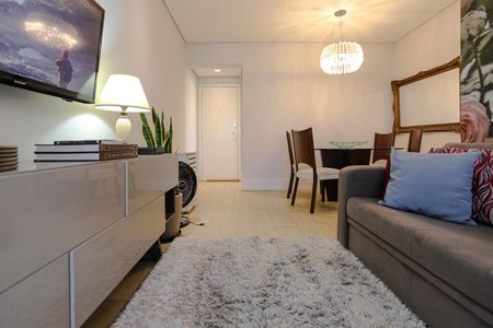 Apartamento para alugar com 66m², 2 quartos e 1 vagaSala