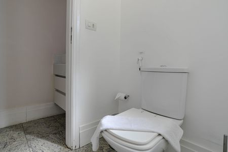 Apartamento para alugar com 66m², 2 quartos e 1 vagaLavabo