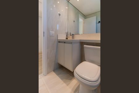 Apartamento à venda com 65m², 2 quartos e 1 vaga Apartamento à venda com 65m², 2 quartos e 1 vagaBanheiro da Suíte