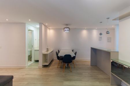 Apartamento à venda com 65m², 2 quartos e 1 vaga Apartamento à venda com 65m², 2 quartos e 1 vagaSala