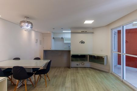 Apartamento à venda com 65m², 2 quartos e 1 vaga Apartamento à venda com 65m², 2 quartos e 1 vagaSala
