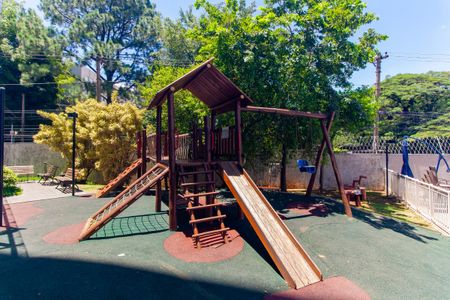 Apartamento à venda com 65m², 2 quartos e 1 vaga Apartamento à venda com 65m², 2 quartos e 1 vagaÁrea comum - Playground