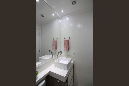 Apartamento à venda com 75m², 3 quartos e 2 vagasQuarto 1 - Suíte Banheiro 