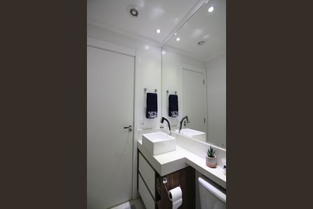 Apartamento à venda com 75m², 3 quartos e 2 vagasBanheiro Social