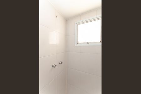 Apartamento à venda com 53m², 2 quartos e 1 vaga Apartamento à venda com 53m², 2 quartos e 1 vagaBanheiro Social