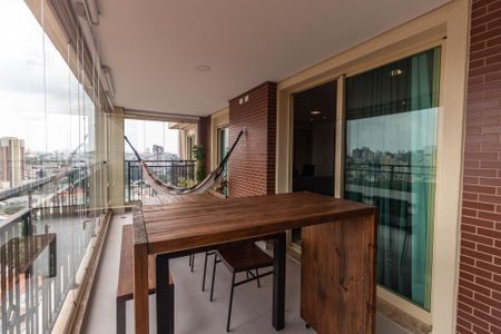 Apartamento à venda com 92m², 2 quartos e 2 vagasVaranda gourmet