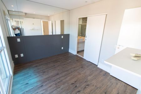 Apartamento à venda com 170m², 3 quartos e 3 vagas Apartamento à venda com 170m², 3 quartos e 3 vagasSuíte 2