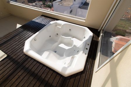 Apartamento à venda com 170m², 3 quartos e 3 vagas Apartamento à venda com 170m², 3 quartos e 3 vagasCobertura