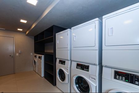 Studio à venda com 25m², 1 quarto e sem vaga Studio à venda com 25m², 1 quarto e sem vagaÁrea Comum - Lavanderia