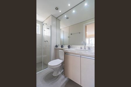 Apartamento à venda com 70m², 2 quartos e 1 vaga Apartamento à venda com 70m², 2 quartos e 1 vagaBanheiro