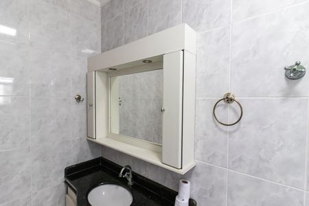Apartamento para alugar com 200m², 3 quartos e 2 vagas Apartamento para alugar com 200m², 3 quartos e 2 vagasBanheiro da Suíte 2
