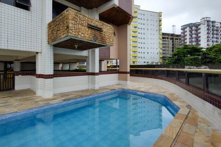 Apartamento para alugar com 200m², 3 quartos e 2 vagas Apartamento para alugar com 200m², 3 quartos e 2 vagasÁrea comum - Piscina