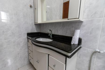 Apartamento para alugar com 200m², 3 quartos e 2 vagas Apartamento para alugar com 200m², 3 quartos e 2 vagasBanheiro da Suíte 2