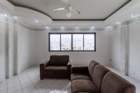 Apartamento para alugar com 200m², 3 quartos e 2 vagas Apartamento para alugar com 200m², 3 quartos e 2 vagasSala