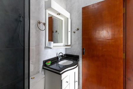 Apartamento para alugar com 200m², 3 quartos e 2 vagas Apartamento para alugar com 200m², 3 quartos e 2 vagasBanheiro da Suíte 1