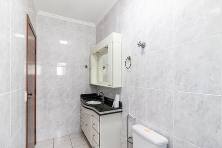 Apartamento para alugar com 200m², 3 quartos e 2 vagas Apartamento para alugar com 200m², 3 quartos e 2 vagasBanheiro da Suíte 2