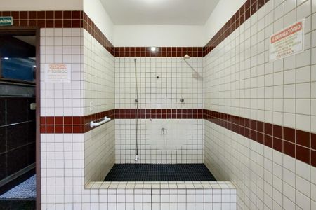 Apartamento para alugar com 200m², 3 quartos e 2 vagas Apartamento para alugar com 200m², 3 quartos e 2 vagasLava pés