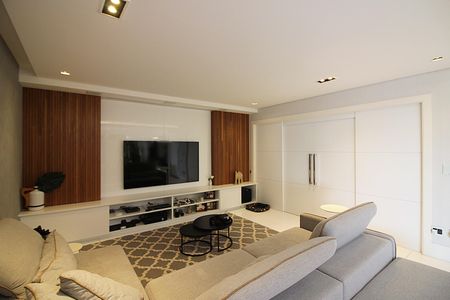 Apartamento à venda com 242m², 3 quartos e 4 vagasSala 