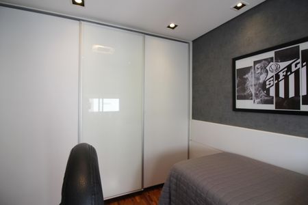 Apartamento à venda com 242m², 3 quartos e 4 vagasSuíte 2 