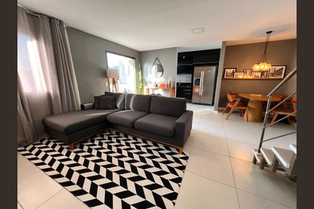 Apartamento à venda com 119m², 2 quartos e 1 vagaSala