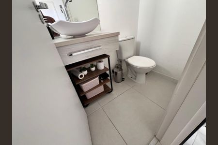 Apartamento à venda com 119m², 2 quartos e 1 vagaBanheiro Cobertura