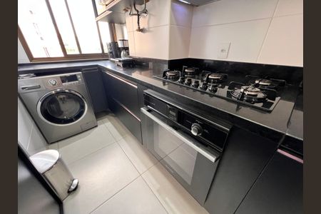 Apartamento à venda com 119m², 2 quartos e 1 vagaCozinha / Area de Serviço