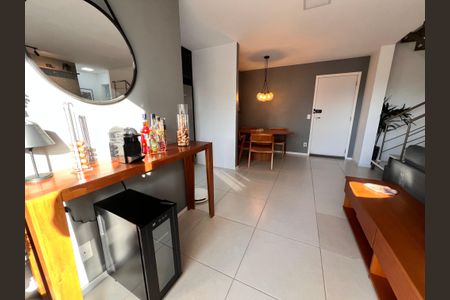 Apartamento à venda com 119m², 2 quartos e 1 vagaSala