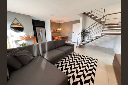 Apartamento à venda com 119m², 2 quartos e 1 vagaSala