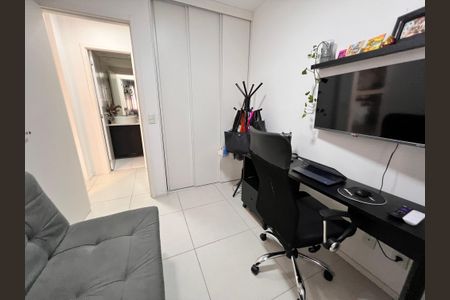 Apartamento à venda com 119m², 2 quartos e 1 vagaQuarto 2