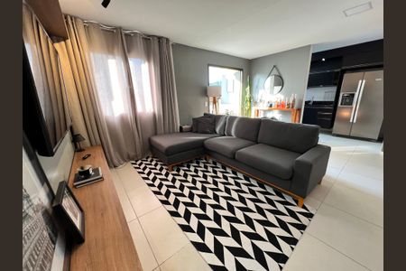 Apartamento à venda com 119m², 2 quartos e 1 vagaSala