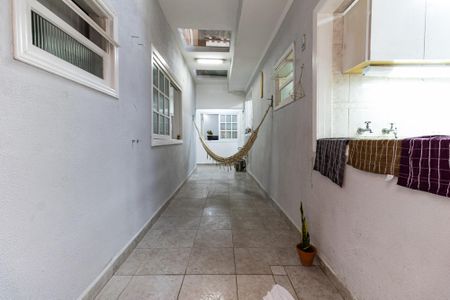Casa à venda com 525m², 8 quartos e 4 vagas Casa à venda com 525m², 8 quartos e 4 vagasCasa 2 - Corredor Externo