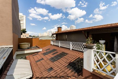 Casa à venda com 525m², 8 quartos e 4 vagas Casa à venda com 525m², 8 quartos e 4 vagasCasa 1 - Vista da Varanda
