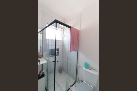 Casa de condomínio à venda com 106m², 3 quartos e 2 vagas Casa de condomínio à venda com 106m², 3 quartos e 2 vagasBanheiro