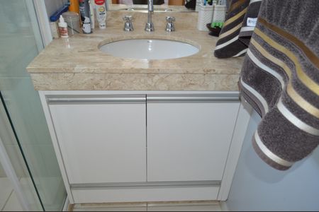 Apartamento à venda com 140m², 3 quartos e 2 vagasBanheiro da Suíte 1