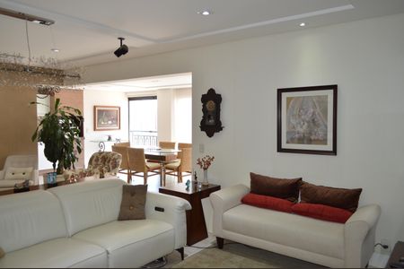 Apartamento à venda com 140m², 3 quartos e 2 vagasSala