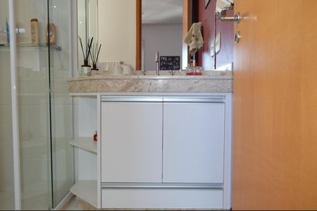 Apartamento à venda com 140m², 3 quartos e 2 vagasBanheiro da Suíte 2