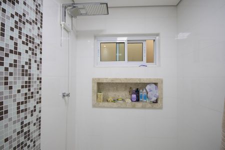 Casa à venda com 140m², 3 quartos e 2 vagas Casa à venda com 140m², 3 quartos e 2 vagasBanheiro