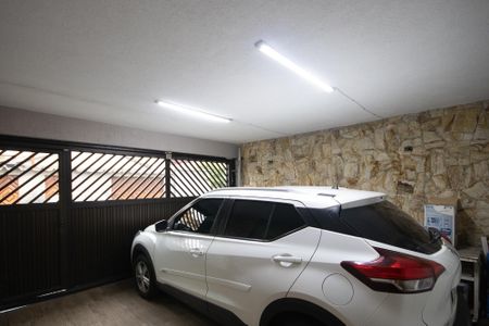 Casa à venda com 140m², 3 quartos e 2 vagas Casa à venda com 140m², 3 quartos e 2 vagasGaragem