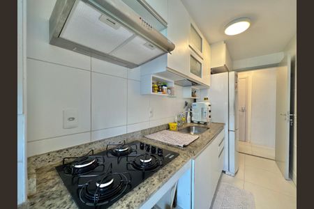 Apartamento à venda com 68m², 2 quartos e 1 vaga Apartamento à venda com 68m², 2 quartos e 1 vagaCozinha e Área de Serviço