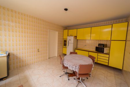 Casa à venda com 150m², 2 quartos e 1 vaga Casa à venda com 150m², 2 quartos e 1 vagaCozinha