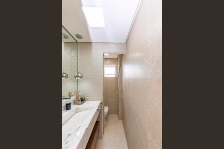 Apartamento à venda com 110m², 2 quartos e 2 vagasLavabo