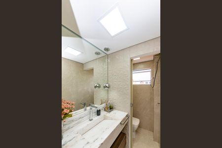 Apartamento à venda com 110m², 2 quartos e 2 vagasLavabo