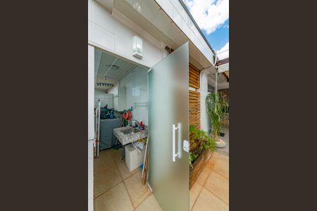 Apartamento à venda com 110m², 2 quartos e 2 vagasÁrea de Serviço