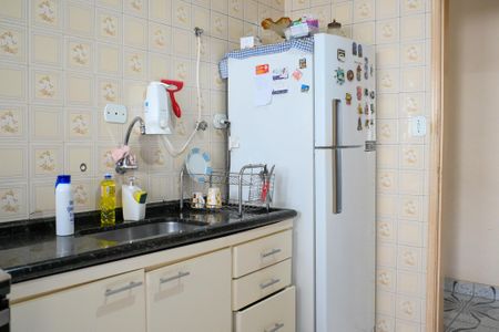 Apartamento à venda com 74m², 2 quartos e 1 vaga Apartamento à venda com 74m², 2 quartos e 1 vagaCozinha